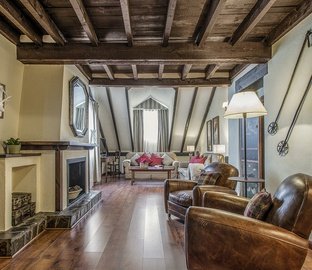 Suite  Vincci Selección Rumaykiyya Granada