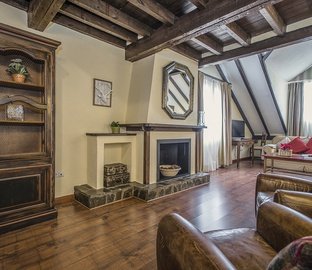 Suite  Vincci Selección Rumaykiyya Granada