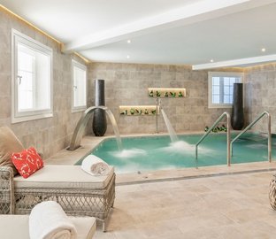 NAMMU ÁREAS SPA  Vincci Selección Rumaykiyya Granada