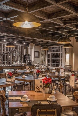 Desayuno buffet  Vincci Selección Rumaykiyya Granada