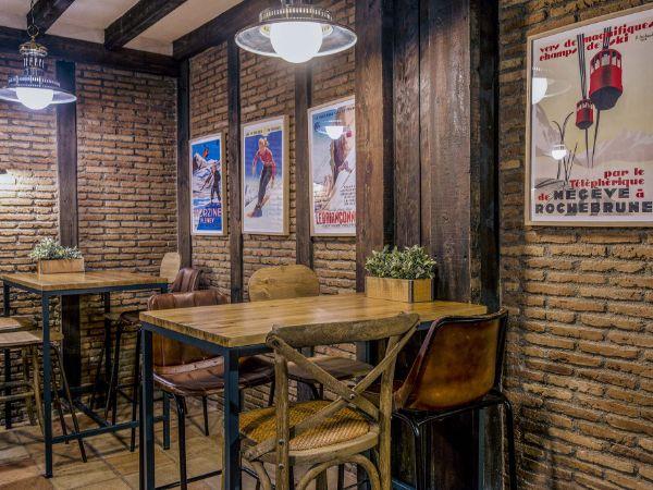 Edelweiss Après Ski Bar Vincci Selección Rumaykiyya 5* Granada Edelweiss Après Ski Bar Vincci Selección Rumaykiyya 5* Granada